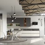 AR (1)